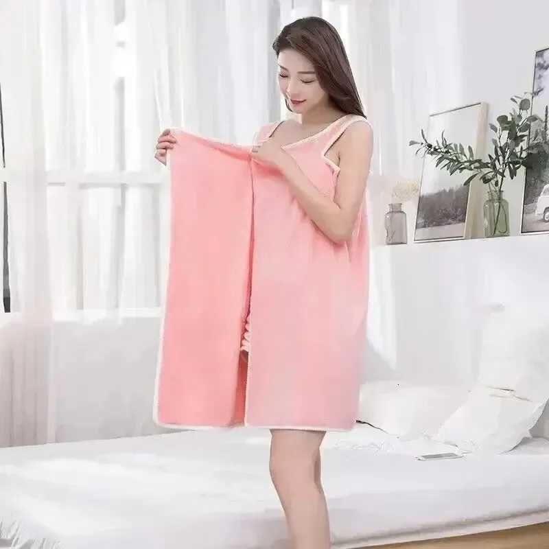 Womens Bath Towels Girls Wearable 14085Cm Fast Drying Bathing Beach Spa Bathrobes Wash Clothing Shower Bath And Gym Towel C251216