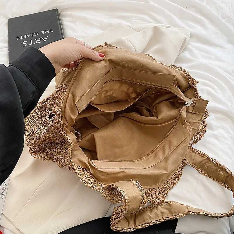 Bohemian for Women Circle Beach Handbags Summer Rattan Shoulder Bags Handmade Knitted Travel Big Totes Bag New M251216