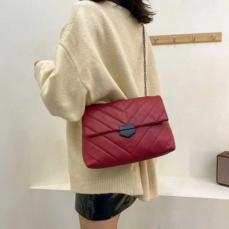 New Lingge Design Women Shoulder Bag Crossbody Handbag for Female Leisure Large Capacity Chain Underarm Messenger Bag M251216