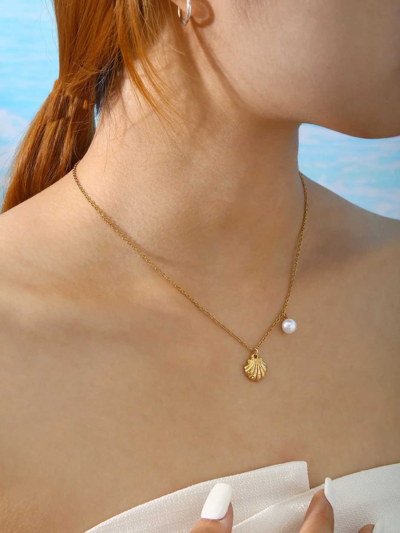 Beach Vacation Style Exquisite Temperament Romantic Stainless Steel With Diamonds Shell Pearl Pendant Collarbone Chain Female M251216