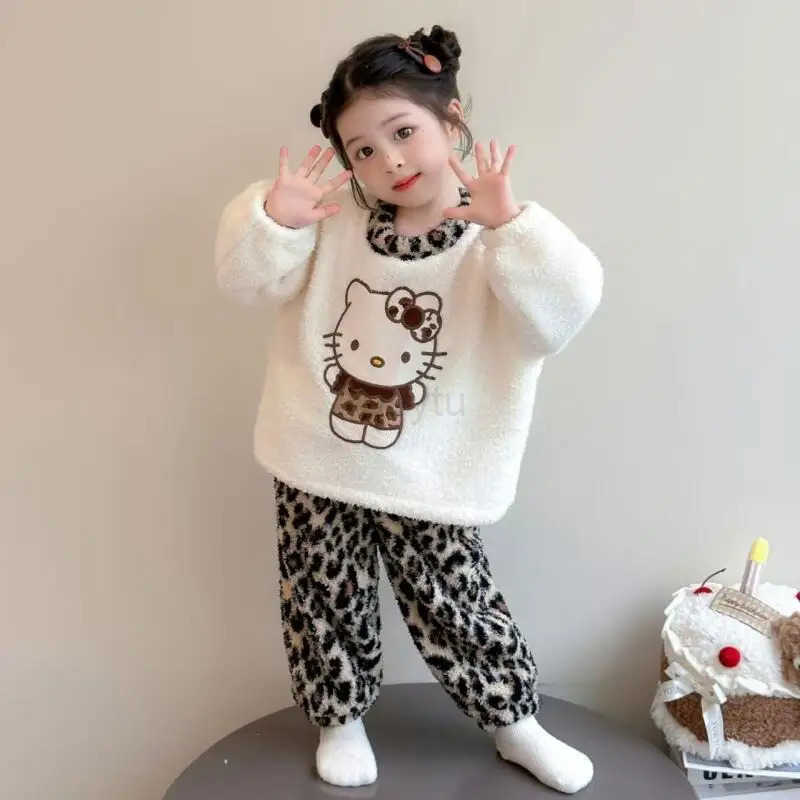 Sanrio Hello Kitty Girls Flannel Pajamas Autumn Winter Childrens Thickened Warm Cute Baby Girls Home Clothes Set Cute Gift H251216