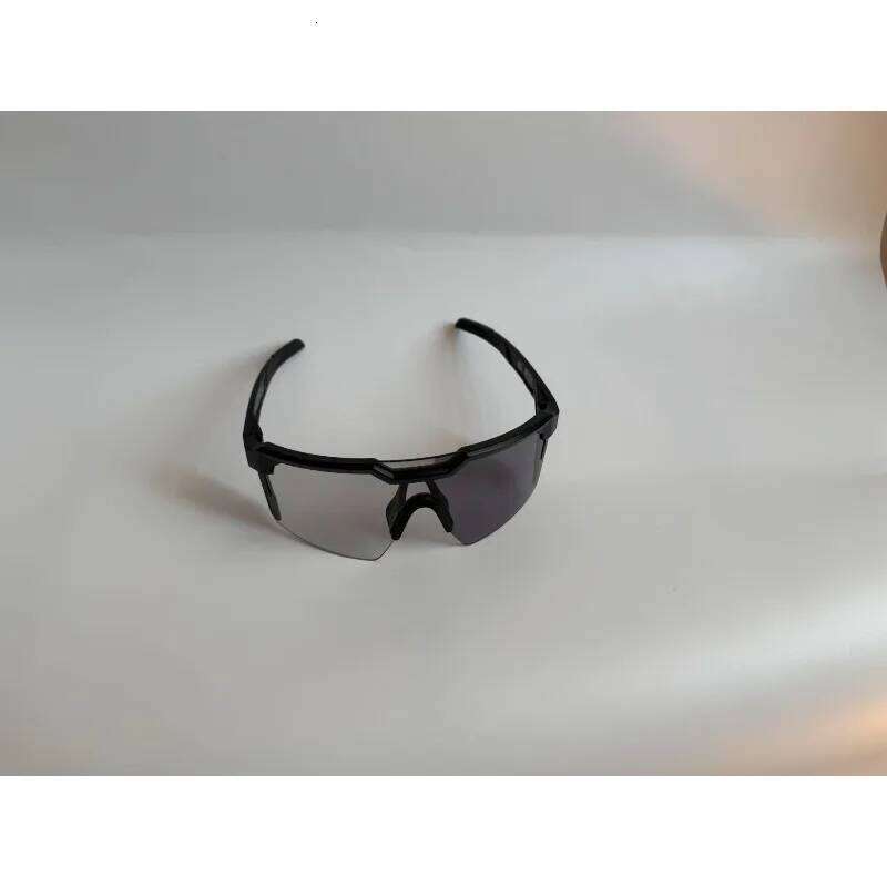 Designer Z87 Photochromic Cycling Sunglasses Uv400 Bike Riding Driving Glasses Men And Women Mountain Bicycle Eyewear