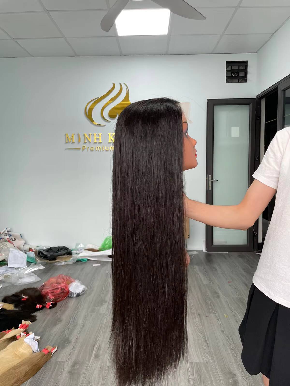 Real Human Hair and Wigs From Vietnam 100 Raw Single Donor Hair With Wholesale Price Ready to Delivery