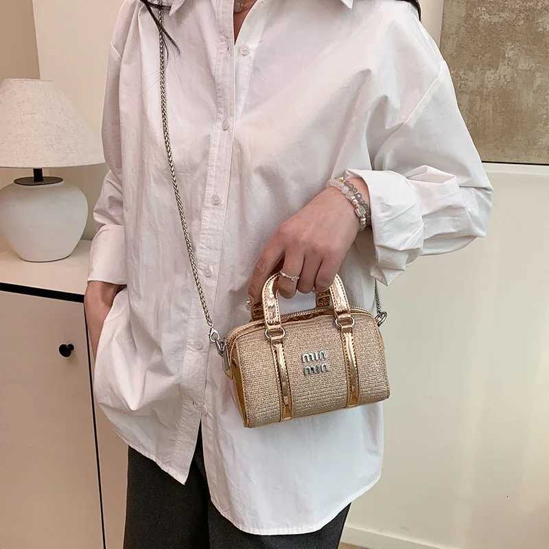 Elegant Womens Leather Crossbody Bag Designer Shoulder Handbag Tote Purse Classic Ladies M251216