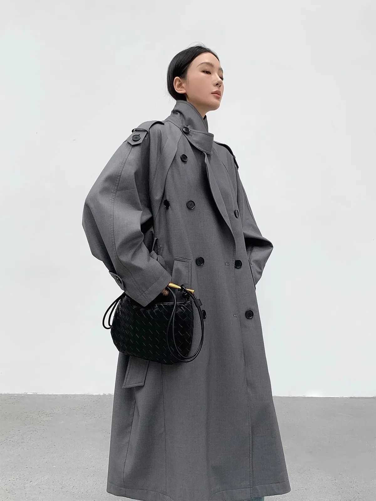 Mauroicardi Spring Autumn Grey Long Trench Coat for Women Sashed Double Breasted Loose Windproof Luxury Designer Clothes 2025T251216