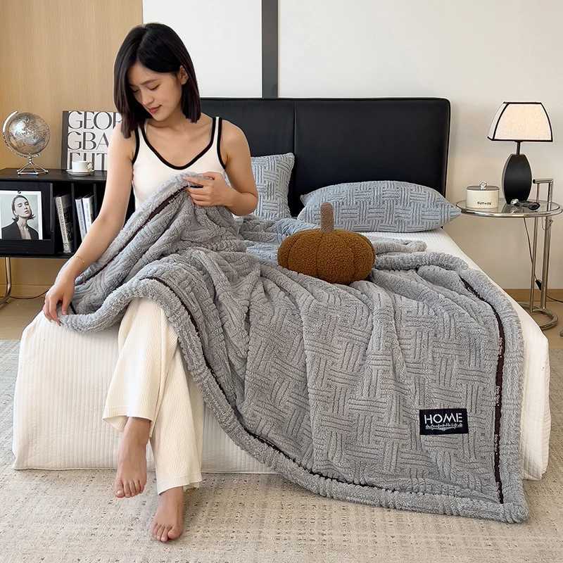 Single/Queen/Super King Thicker Fleece Throw Blanket for Bed or Sofa Soft Plush Blanket H251216 - view 3