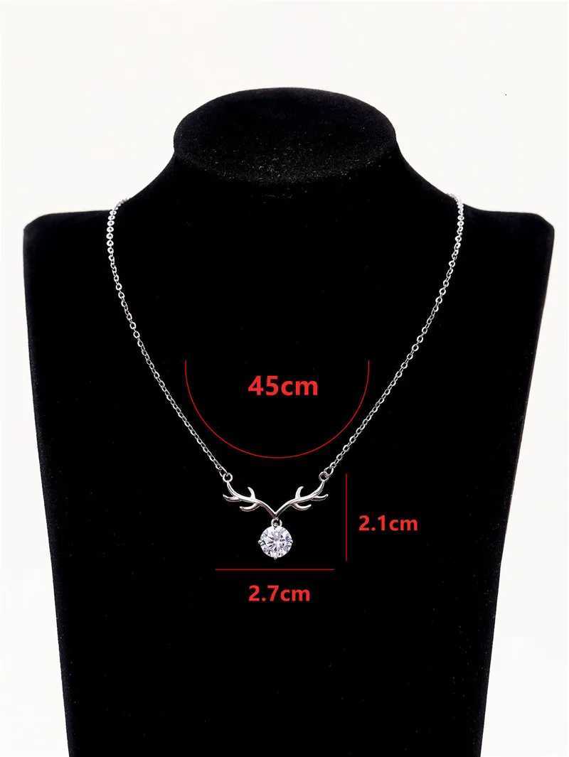 Huitan Aesthetic Women Necklace Engagement Wedding Party Elegant Neck Accessories Crystal Cubic Zirconia Luxury Fashion Jewelry M251216