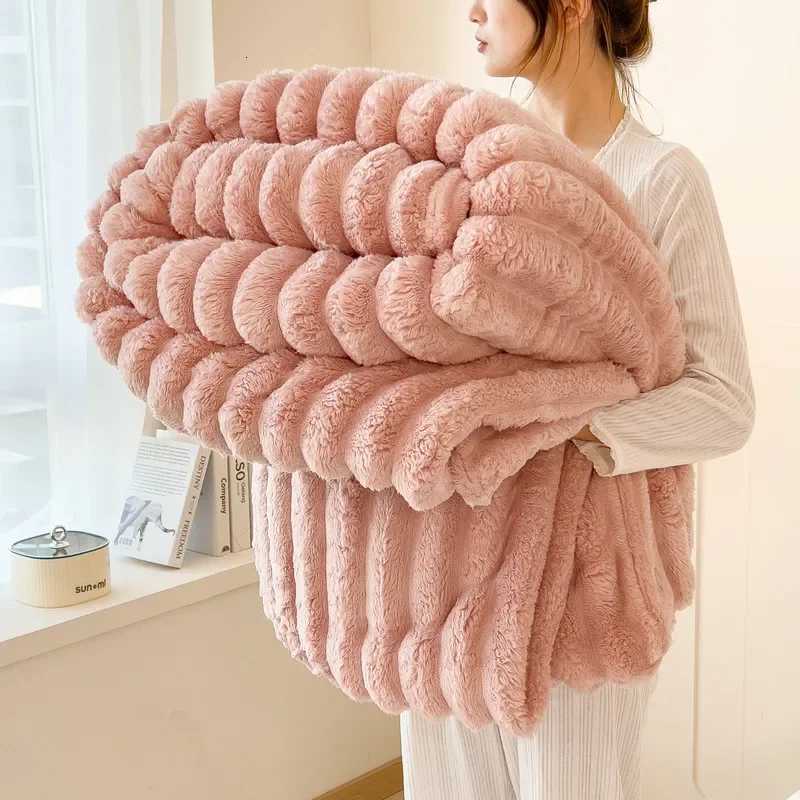 New Solid Color Rabbit Plush Blanket Office Nap Shawl Nap Air Conditioning Blanket Sofa Cover Blanket H251216 - view 5