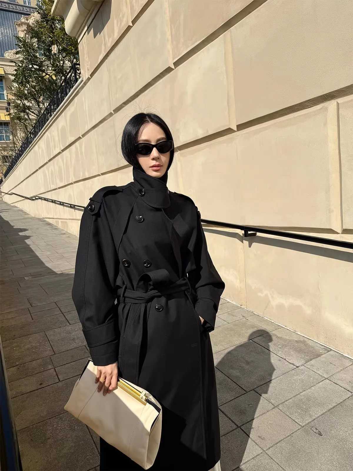 Mauroicardi Spring Autumn Grey Long Trench Coat for Women Sashed Double Breasted Loose Windproof Luxury Designer Clothes 2025T251216