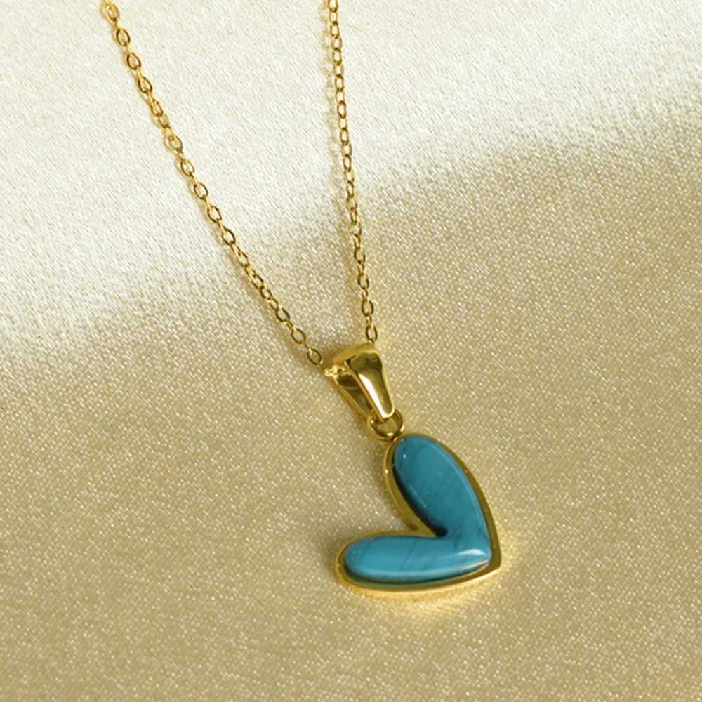 Women Fashion Heart Pendant Necklace Stainless Steel Minimalist Jewelry M251216