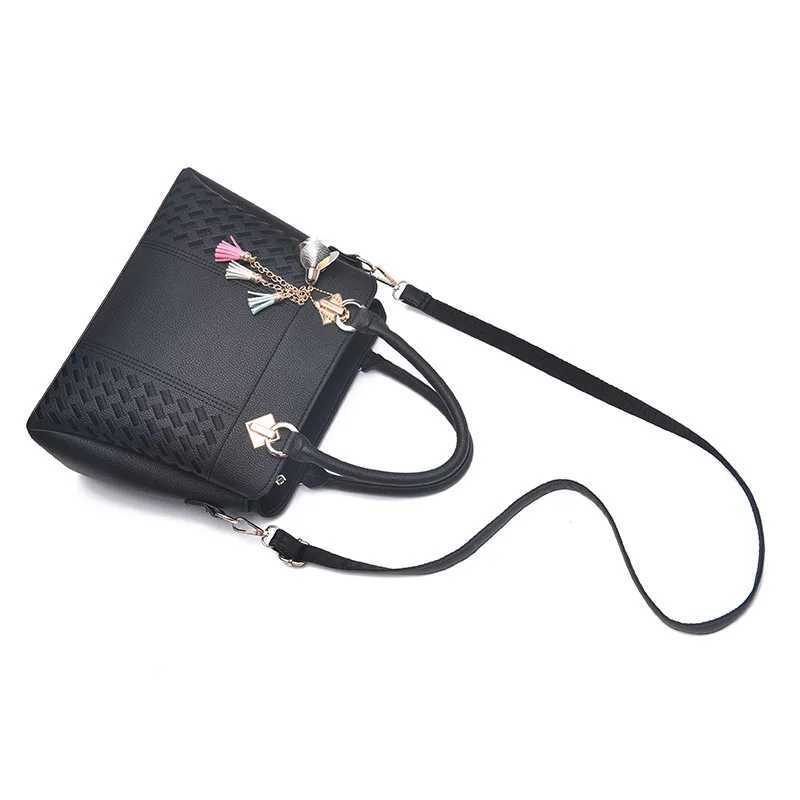 Fashion Women Handbags Tassel PU Leather Totes Bag Top-handle Embroidery Crossbody Bag Shoulder Bag Lady Simple Style Hand Bags M251216