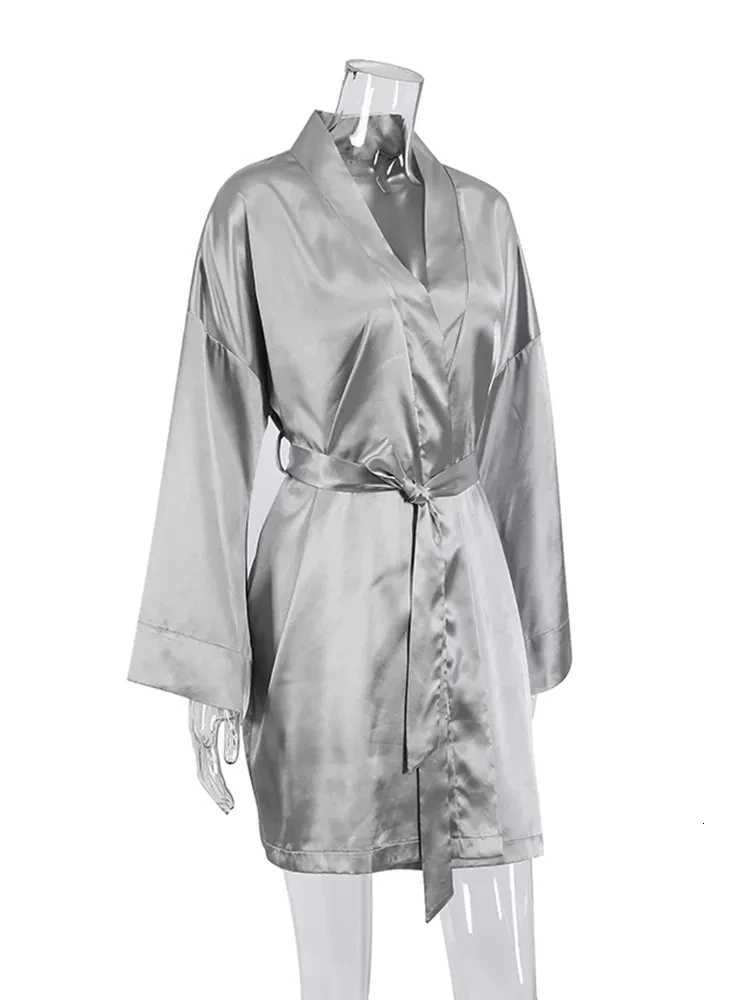 Sexy Womens Dressing Gown Flare Sleeve Bathrobe Female Black Loose Robes Women V-Neck Womens Nightwear With Sashes 2022 C251216