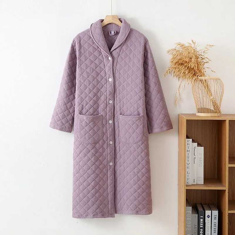 Autumn Winter Women Warm Cotton with Filler Robe Ladies Bathrobe Female Long Sleeve Dressing Gown Robes Simple Home Clothes C251216