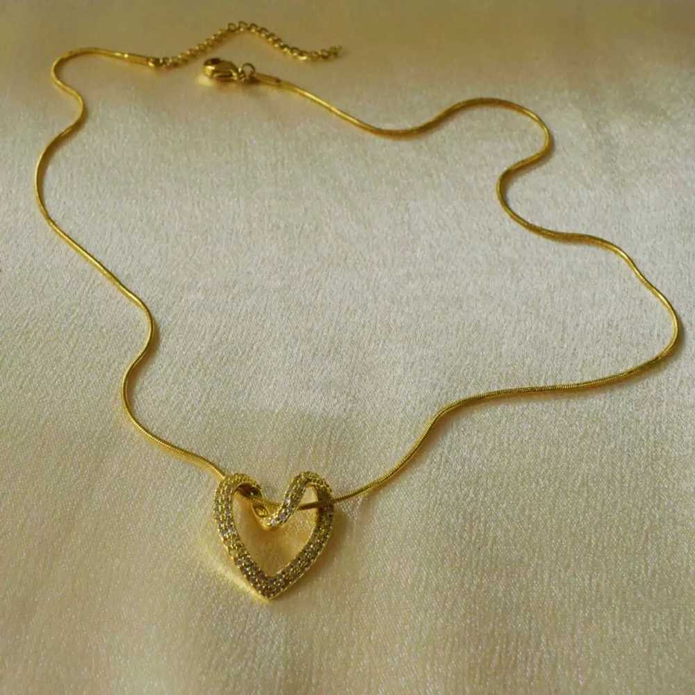 Stereoscopic StainlESS Steel Will Not Fade Small Peach Heart Golden Necklace for Women Heart Pendant CollaRBone Chain Gift M251216
