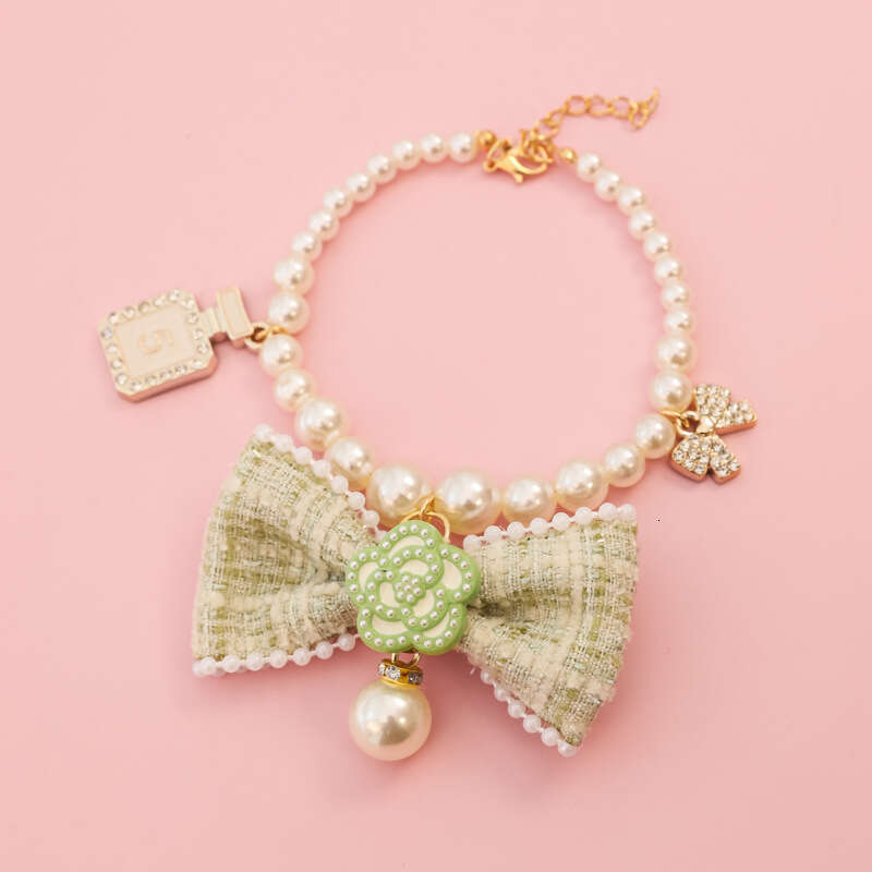 Pearl Pet Necklace Cat Dog Collar Small Fragrance & Style Bowknot Vintage Noble Lady Camellia Rhinestone Decoration