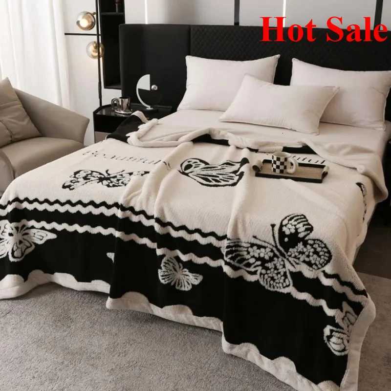 Double-layer jacquard composite European cotton fleece blanket lunch break blanket four seasons sofa blanket H251216 - view 5