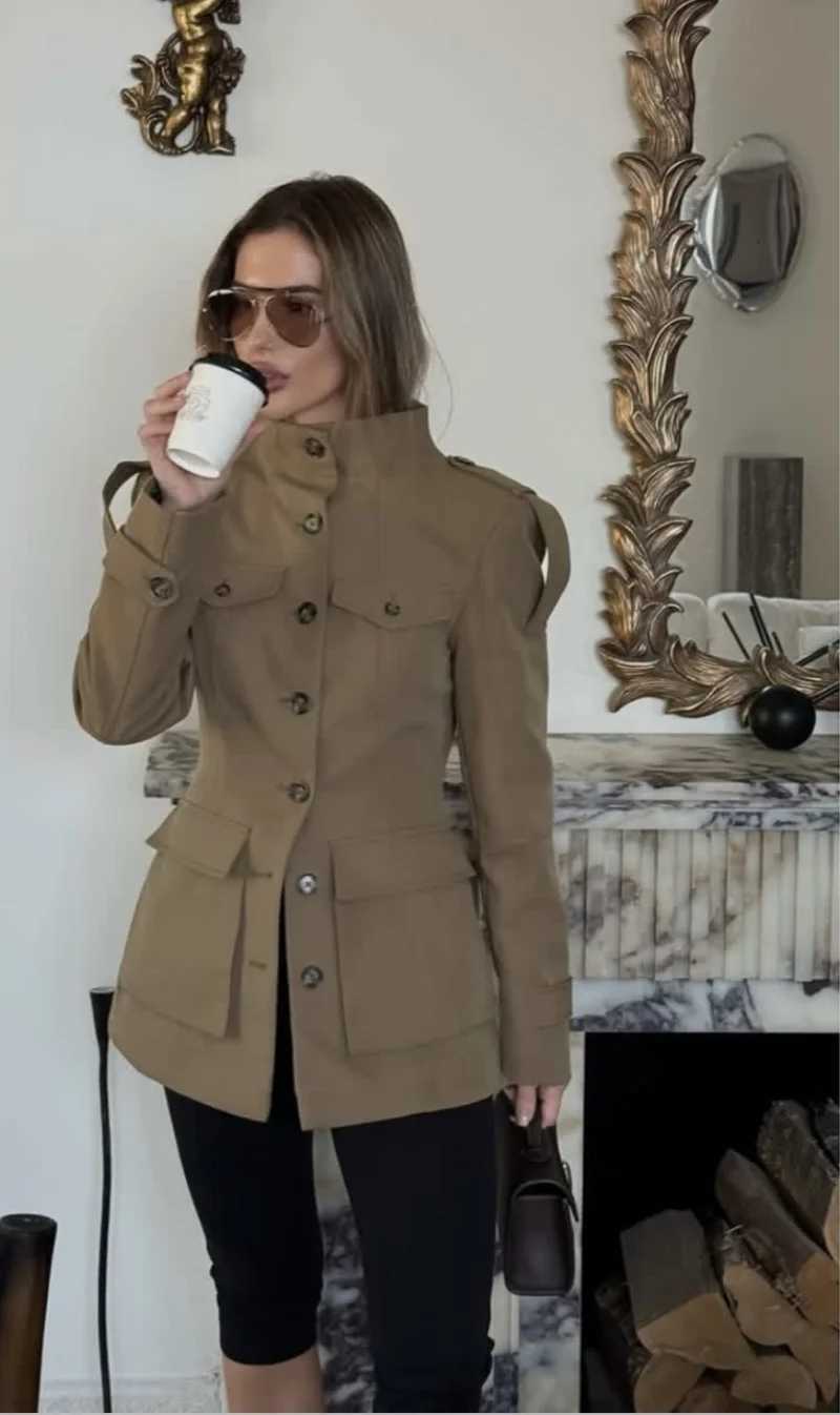 ETJ 2025 autumn new womens military style large pocket stand collar slim coat epaulettes decorated trench coatT251216