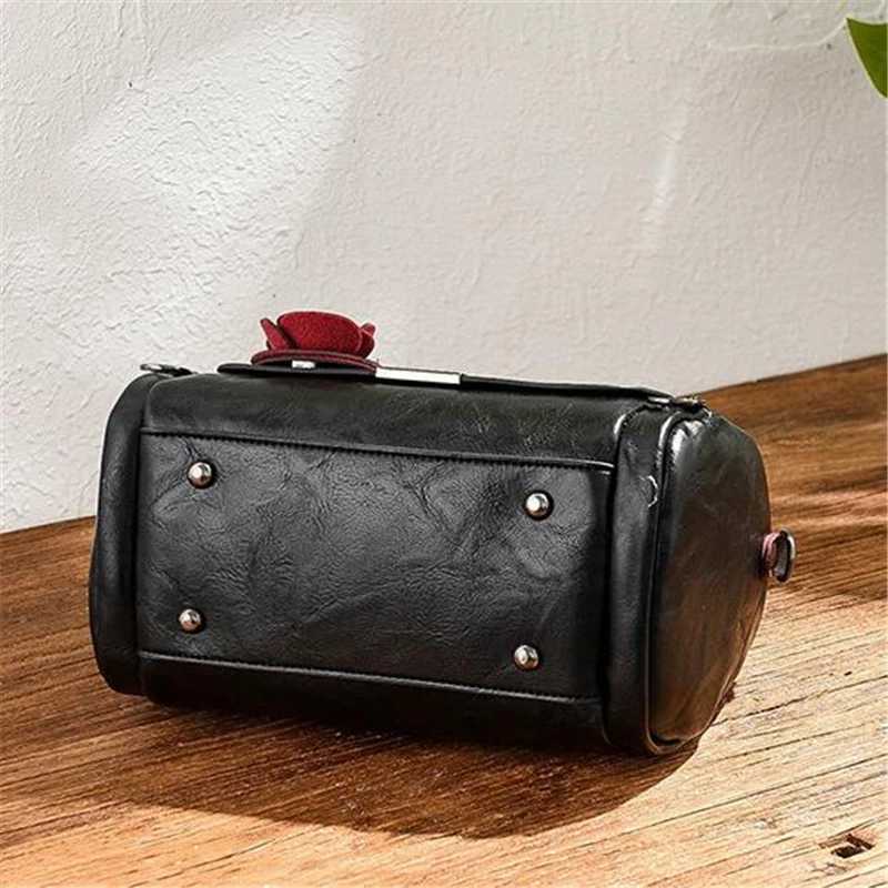 Fashion Women Shoulder Bag with Flower Pendant Ladies Totes Party Purse Boston Handbag Casual Female Messenger Crossbody Bags M251216