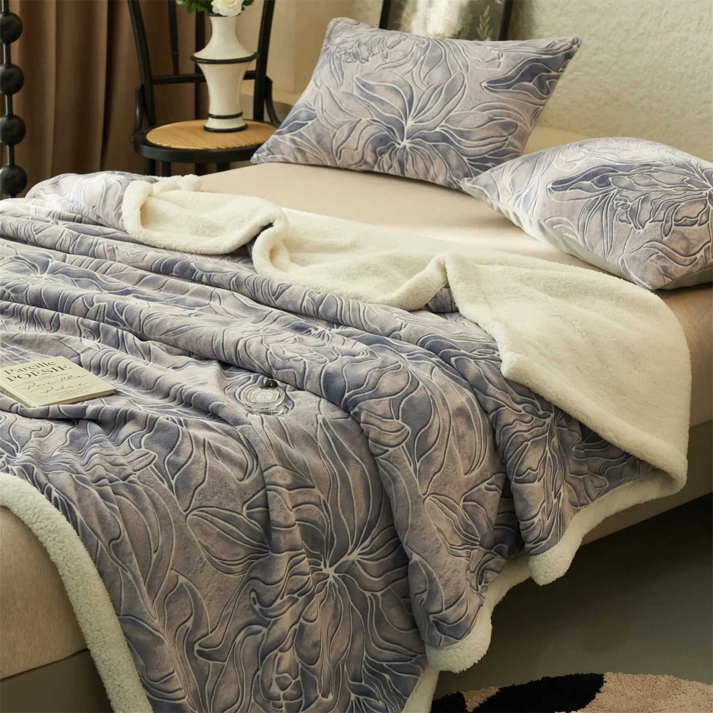 Thickened Blanket Sofa Blanket Nap Blanket Retro Style Autumn and Winter Dormitory Blanket Simple Fashion Warm Blanket H251216 - view 6