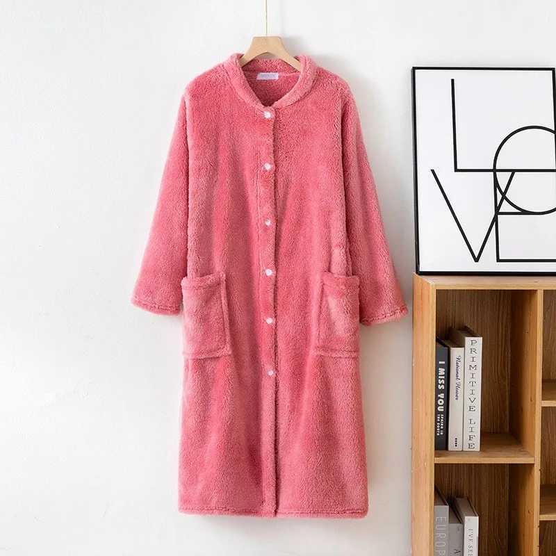 Autumn Winter Women Warm Fleece Robe Ladies Soft Bathrobe Female Long Sleeve Dressing Gown Solid Robes Simple Home Clothes C251216