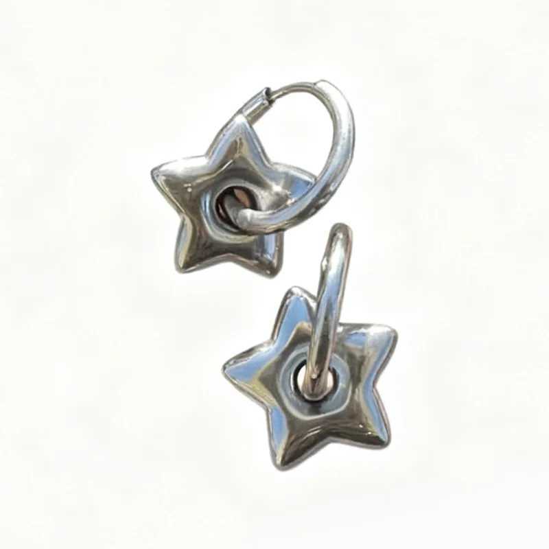 1 pair of y2k minimalist punk celebrity stainless steel star earrings G251216
