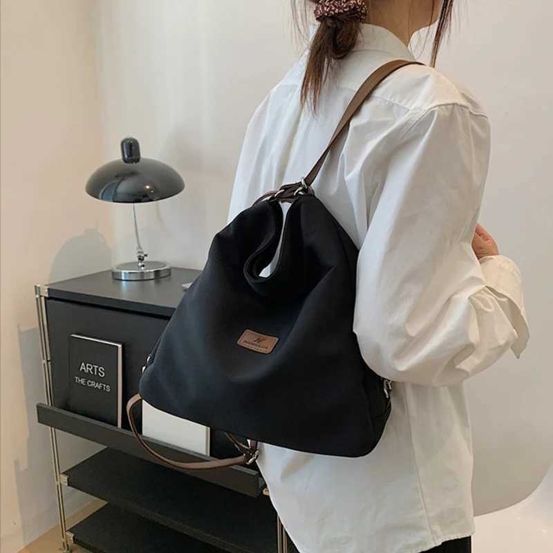 Canvas Tote Bag Womens High Capacity and Minimalist College Style Backpack Fashion Versatile Casual Shoulder Crossbody Bag M251216