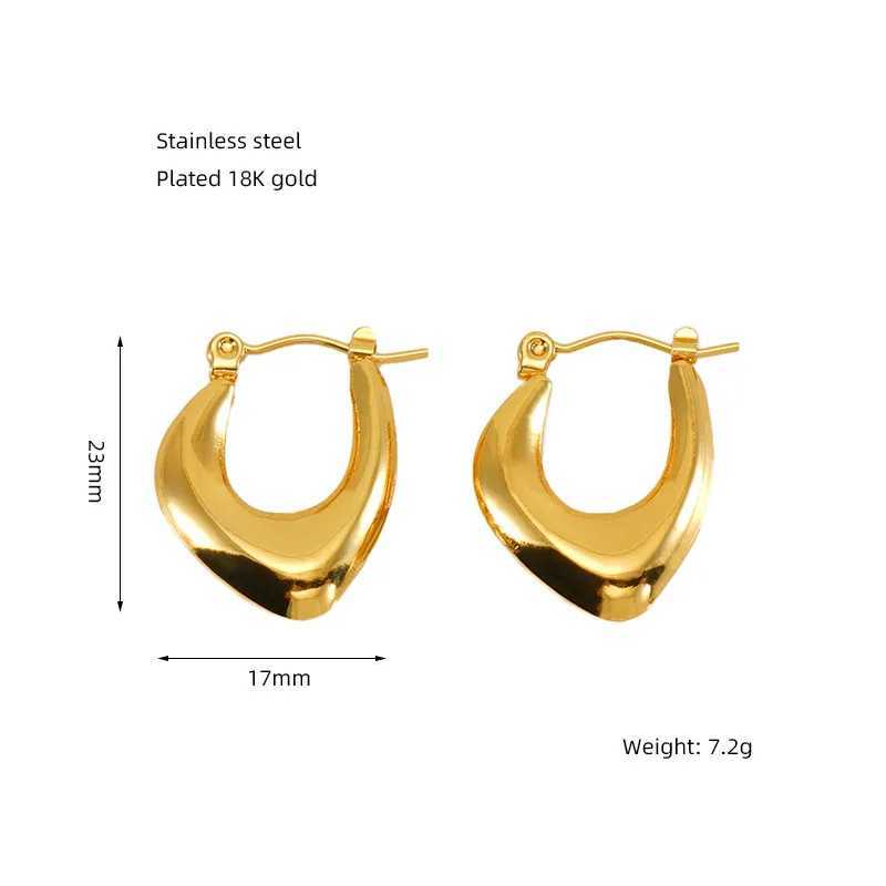 Simple Style Stainless Steel Hoop Earrings For Women 2025 New Vintage Heart Geometry Anti-Fading Metal Fashion Jewelry Accessory G251216