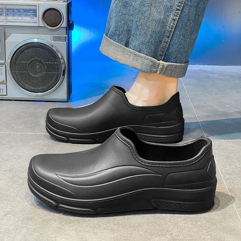 2025 Men Women EVA Chef Shoes Non-slip Waterproof Oil-proof Shoes Comfortable Workers Slippers Outdoor Fishing Shoes Size 36-45 251215