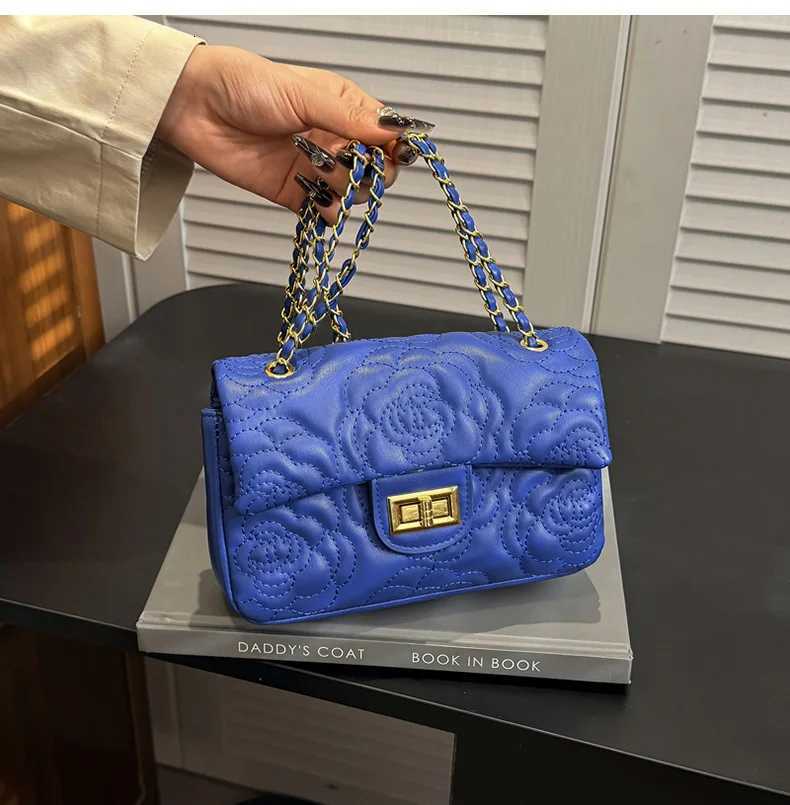 Fashion Versatile Oblique Span Bag Exquisite Trend Chain Womens Bag Design Handbag M251216