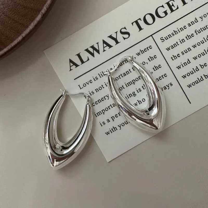 BF CLUB 925 Sterling Silver Earrings For Women Trendy Simple Oval Earring Jewelry Prevent Allergy Party Accessories G251216
