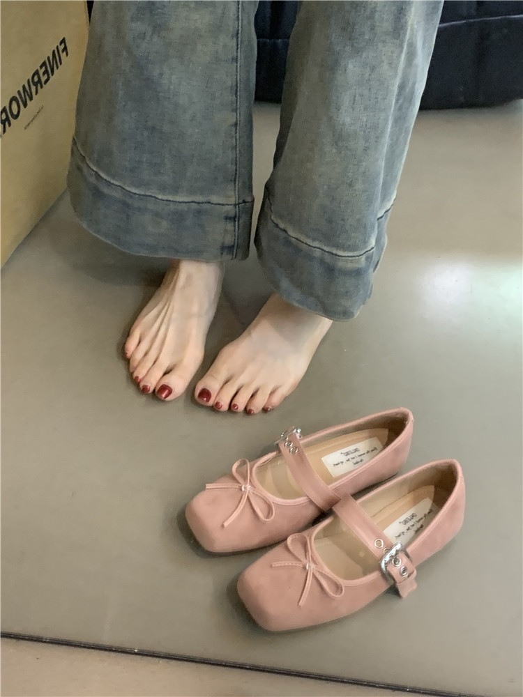 Free shipping designer women's casual shoes new flat bottomed bow ballet shoes silver belt buckle Mary Zhen shoes multi colored 36-42