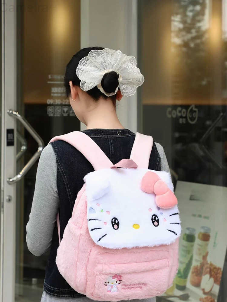 Sanrio genuine HelloKitty cartoon plush backpack the best gift backpack for students in the new school season H251216