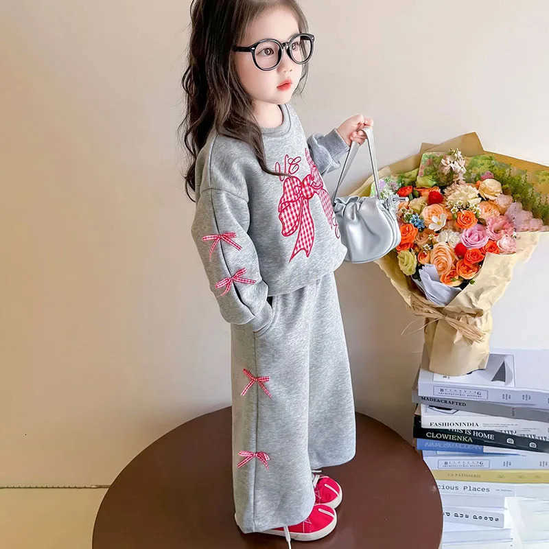 Sanrio 2025 Children Cotton Lace Bow Long Sleeve Sweatshirt Suit Girls Casual Sport Loose Tracksuit Outfits Kids Spring Autumn Clothes H251216