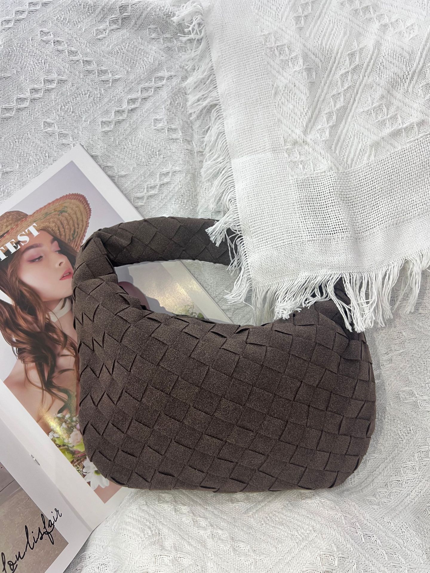 Free Shipping Autumn/Winter New Arrival Matte Leather Woven Fashion Handbag Elegant Versatile Women's Cloud Bag Dumpling Bag