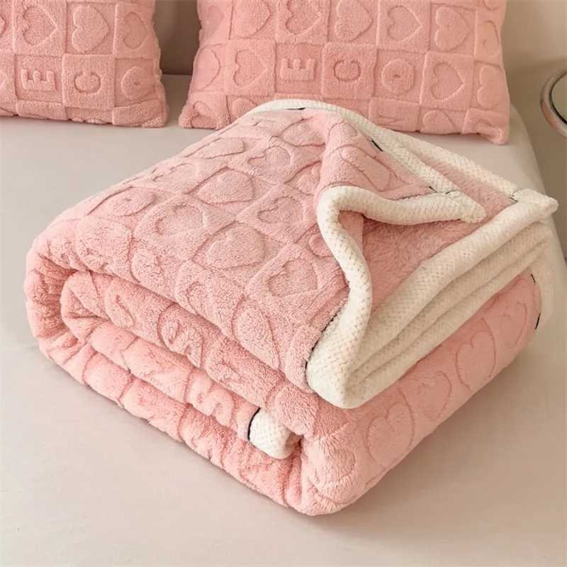 Heart Pattern Coral Fleece Blanket Thicken Warm Plush Blanket for Bed Fluffy Super Soft Sofa Throw Blankets Autumn Winter Cozy H251216 - view 7