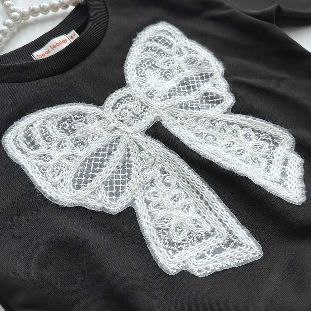 Sanrio Children Clothing Girls Hoodie Spring and Autumn 2025 New Bow Long Sleeved Hoodie Full Printed Bow Long Pants Two-piece Set H251216