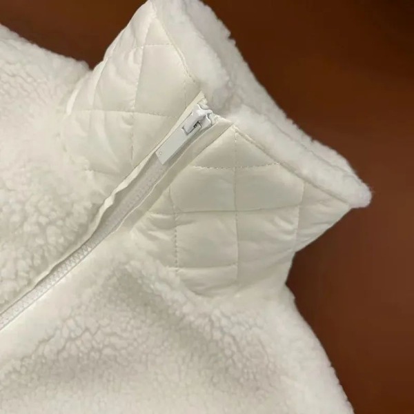 Designer Women Jacket Brown Lamhair Hooded Coat Lamb Wool Zipper Coat Hooded Yoga Clothes Women's Winter Short Padded Warm Cotton-padded Jacket