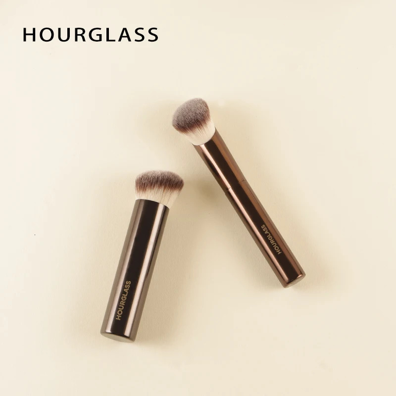 Hourglass Makeup Brush All Kinds Eyeshadow Foundation Concealer Powder Bronzer Blusher Eyeliner Retractable Professional Brushes 251211