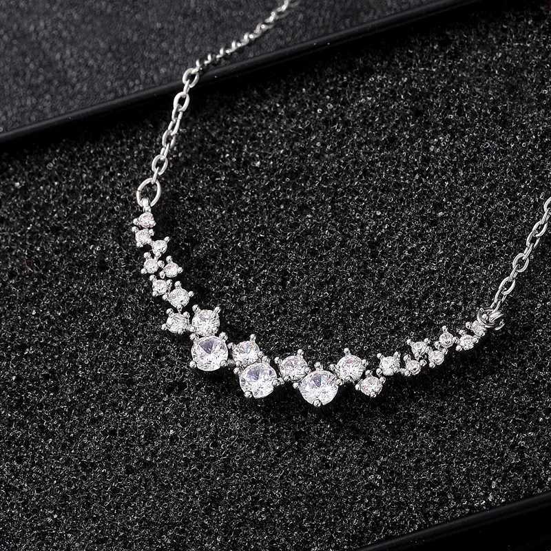 Huitan Luxury Silver Color Women Necklace for Wedding Engagement Party Exquisite Gift Stylish Accessories Statement Neck Jewelry M251216