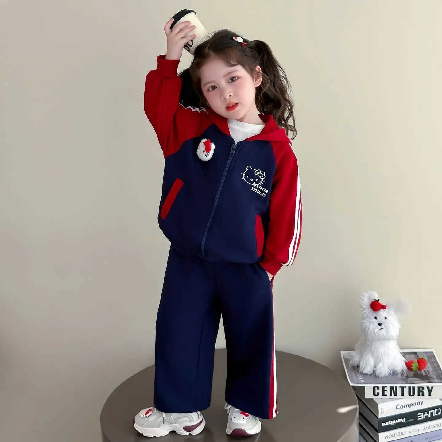 Sanrio Baby Girl Clothes Set Autumn Kid Sweatshirts Hooded Top Pants 2pcs Suit Children Tracksuits Outfit Fashion Baseball Uniform H251216