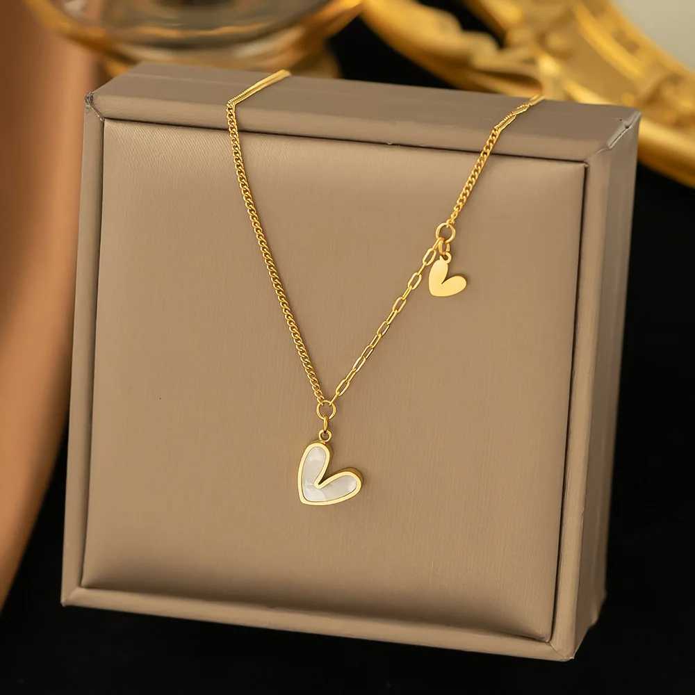 ANENJERY L316 Stainless Steel White Shell Heart Pendant Necklace for Women Dainty Simple Tender Clavicle Chain Jewelry Gift M251216