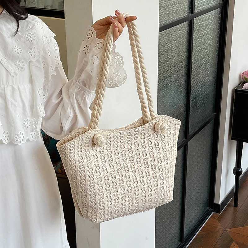 Personalized Leisure Commuter Tote Bag Summer New Fashion Simple Shoulder Bag Trend Large Capacity Handbag M251216