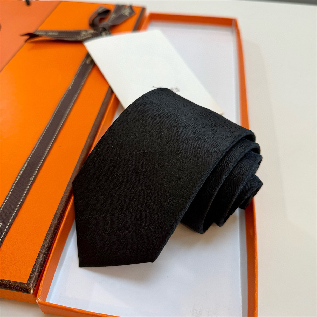 Luxury New Box Neck Ties Designer Silk Necktie black blue Jacquard Hand Woven for Men Wedding Casual and Business Necktie Fashion Box Ties 7728