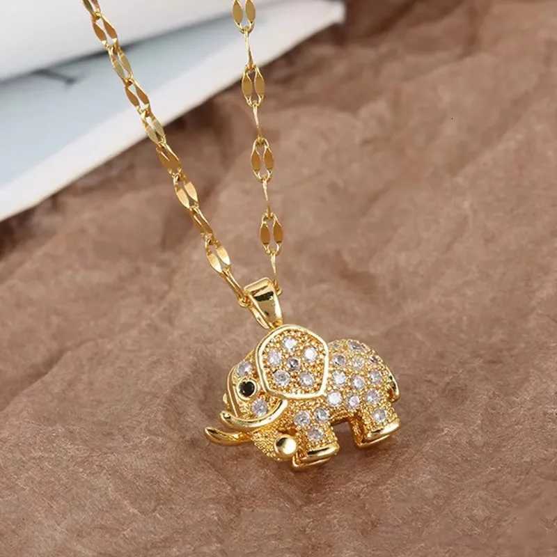 Retro Exquisite Elephant Stainless Steel Necklace Suitable For Summer Travel And Fashionable Jewelry M251216