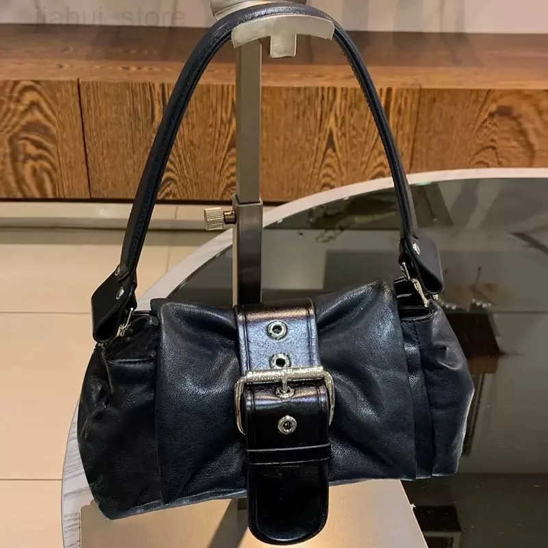 Fashion Punk Motorcycle Style Handbag for Women Retro Niche Design Wrinkle Crossbody Bag High Quality Belt Buckle Shoulder Bag H251216