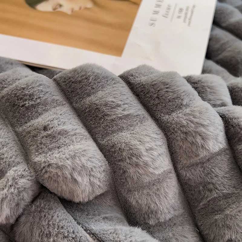 WASART Autumn winter warm coral fleece blankets for bed thicken plaid flannel blanket fluffy quilt warmth bed sheet extra large H251216 - view 4