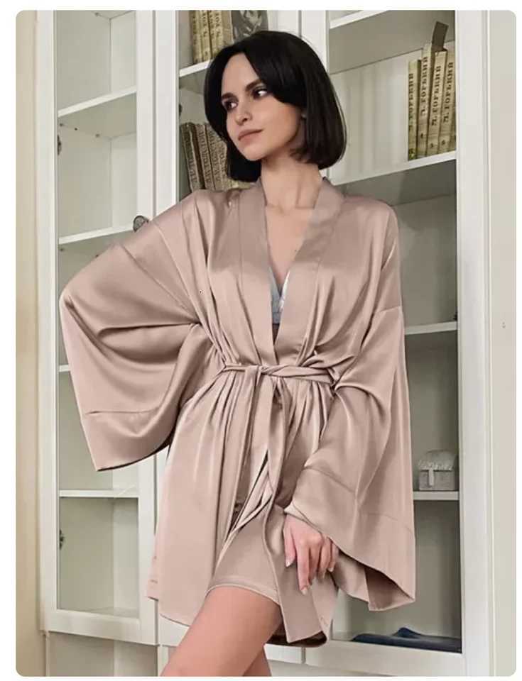 Sexy Womens Dressing Gown Flare Sleeve Bathrobe Female Black Loose Robes Women V-Neck Womens Nightwear With Sashes 2022 C251216