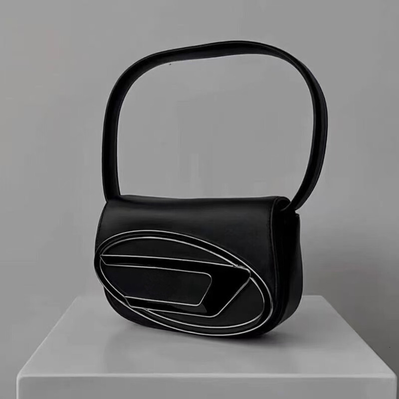 Shoulder Bags Designer Bag Luxury Bag Women Classic Handbag Ladies Designer Messenger Underarm Bag Lady Purse Brown Wallet Letter with Shoulder strap Leather Bag