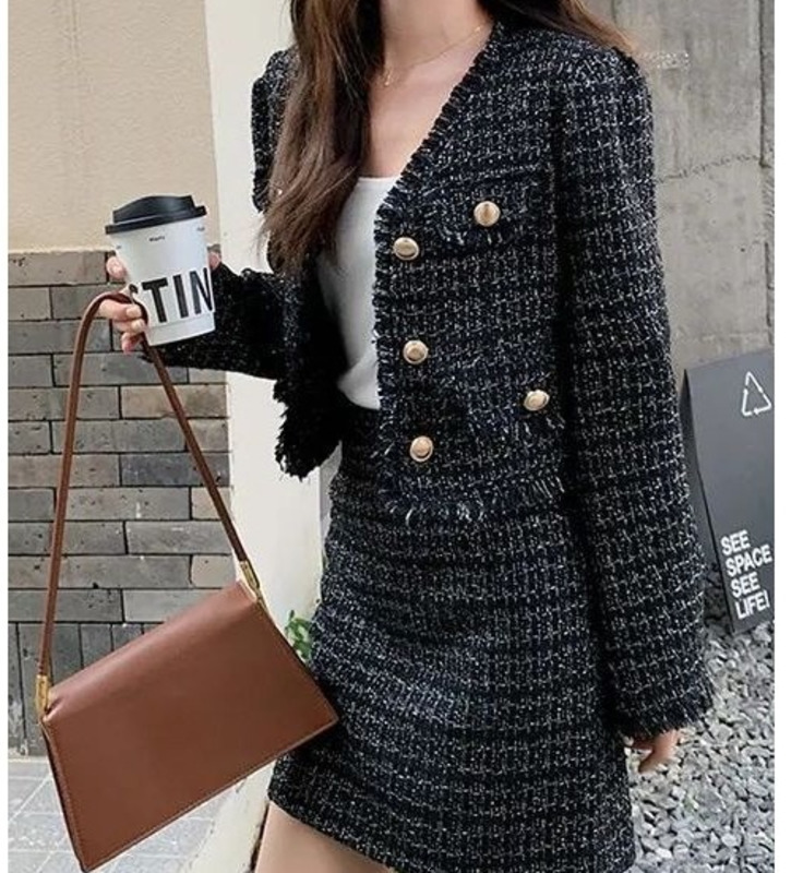 2025 Autumn Winter Little Flower Elegance Style White Shiny Tweed Jacket and Shorts Set Two-Piece Set 250718