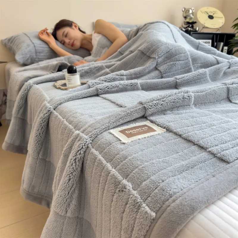 Luxury Thick Double-Sided Fleece Blankets Solid Color Flannel Blanket for Bed Autumn Winter Warm Blanket H251216 - view 4